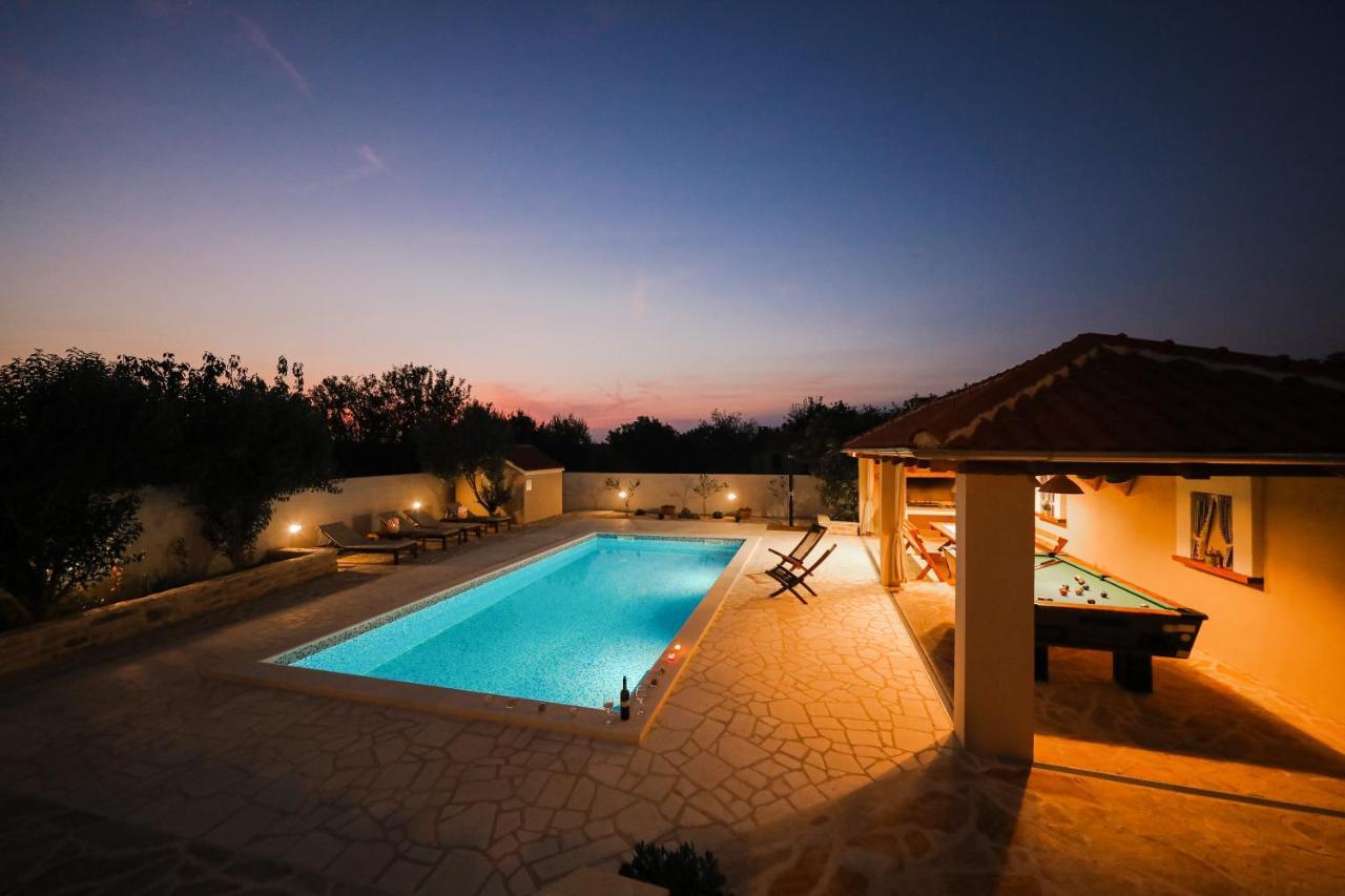 Villa Luka Pridraga Exterior foto